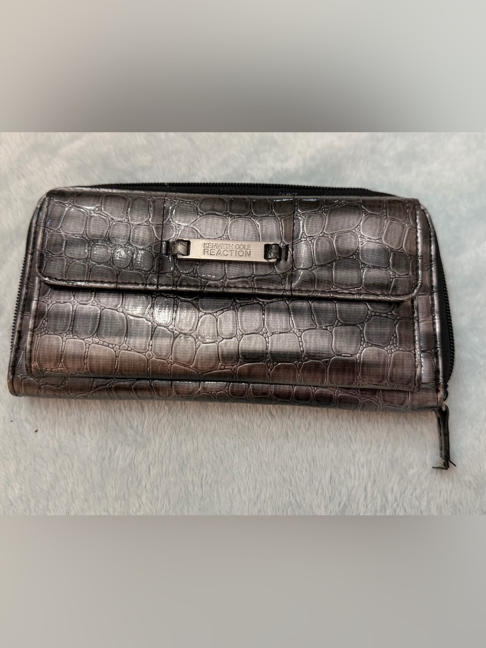 Kenneth Cole Reaction Croc-Embossed Metallic Gray Zip Wallet